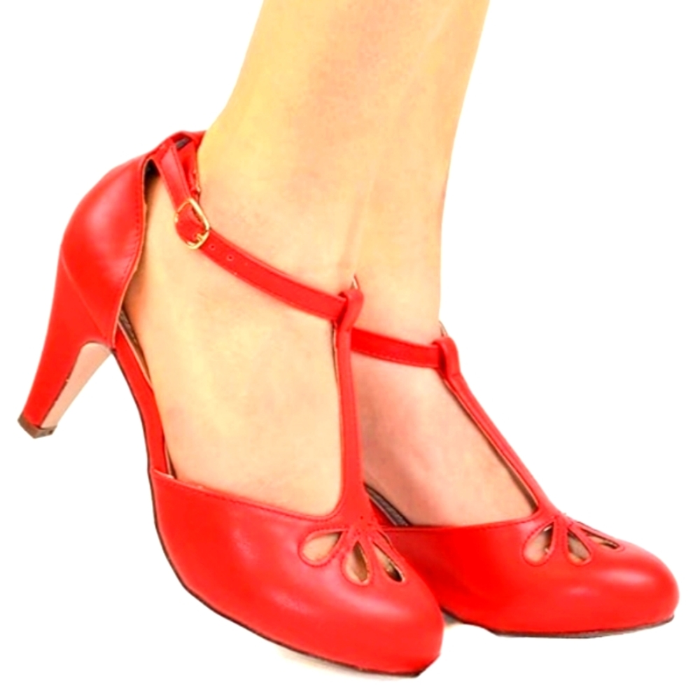 Chase & Chloe Kimmy-36 Mid Heel Dress Pumps - red, size 5 1/2